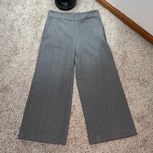 Ann Taylor Factory Wide Leg Cropped Black & Cream Dress Pants- Size 2